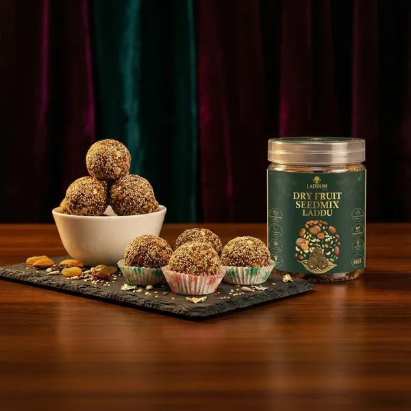 Dry_Fruit_And_Seed_Mix_Laddu