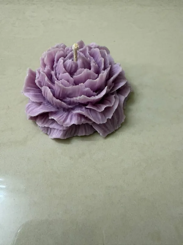 Wax_Floral_Rose_Shaped_Decorative_Candle