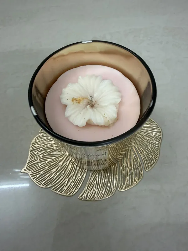 Metal_Finish_Glass_Jar__Sandalwood_Fragrance_Candle