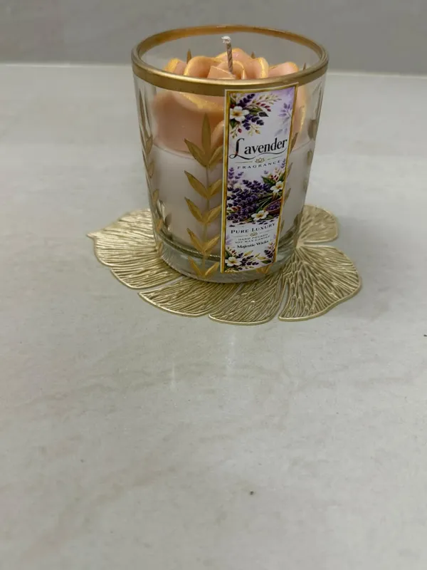 Glass_Lavender_Fragrance_Rose_on_top_Candle