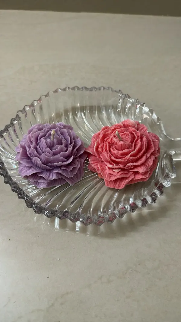 Wax_Floral_Rose_Shaped_Decorative_Candle