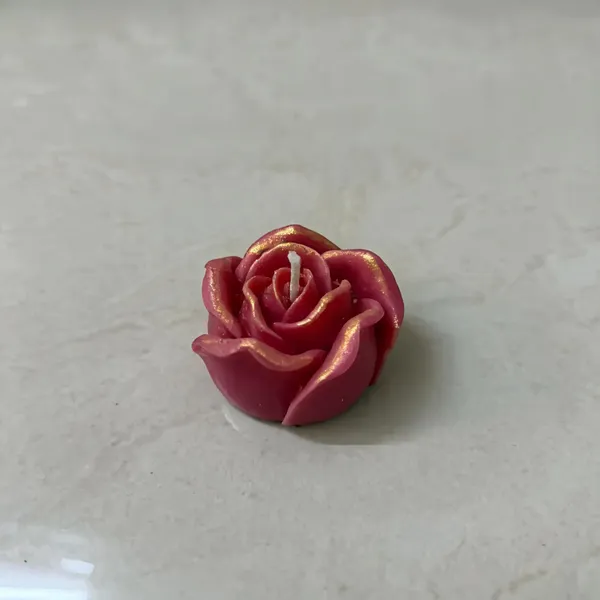 Wax_Floral_Rose_Shaped_Decorative_Candle_Set_Of_3