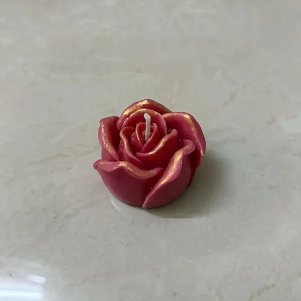 Wax_Floral_Rose_Shaped_Decorative_Candle_Set_Of_3