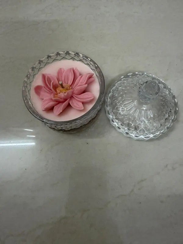 Crystal_cut_Glass_jar_Floral_Decorative_Candle