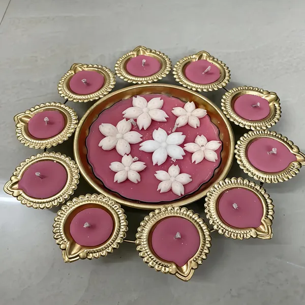 Wax_Metal_Festive_Floral_Gold-Tone_Decorative_Diya_Set_Large