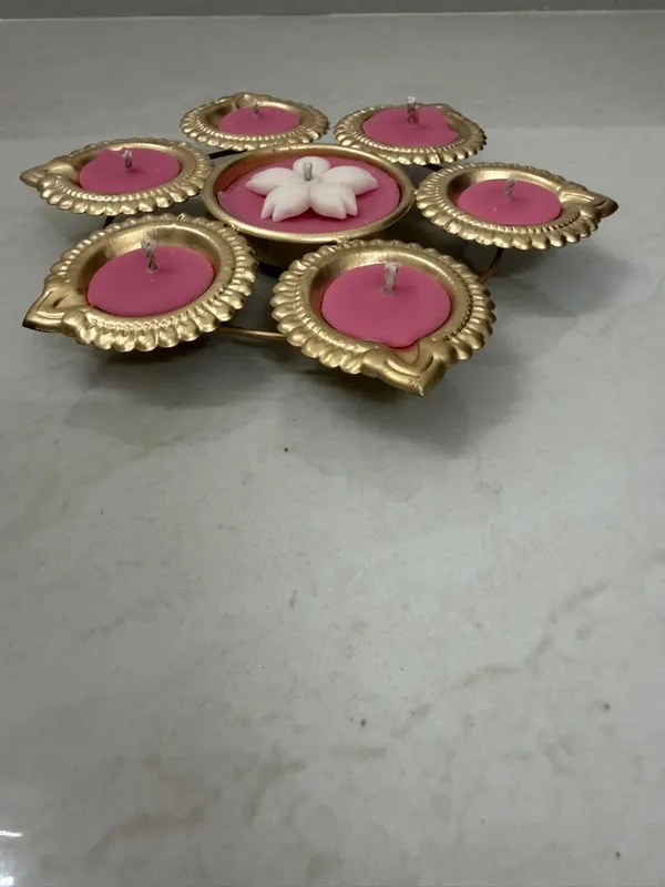 Wax_Metal_Festive_Floral_Gold-Tone_Decorative_Diya_Set_Small