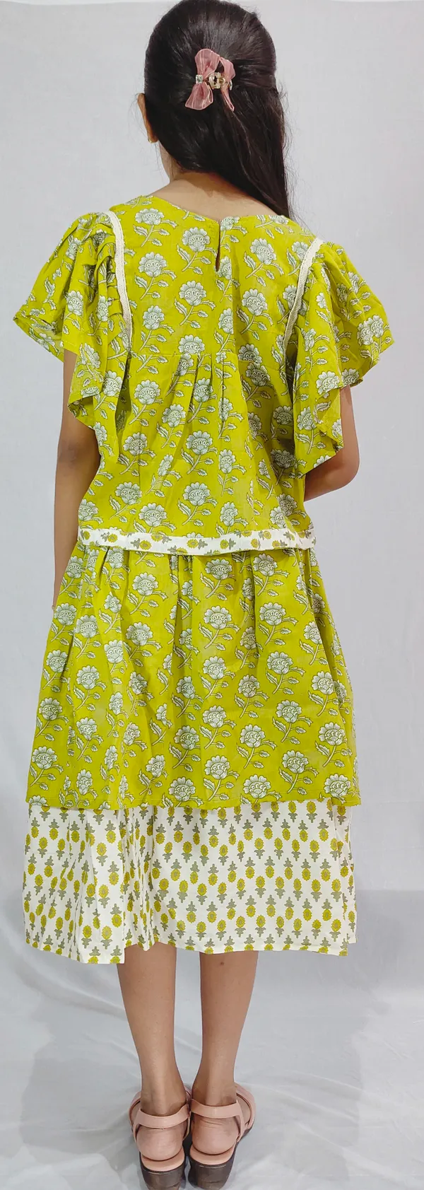 Green_Cotton_Floral_Printed_Flared_Dress_For_Girls