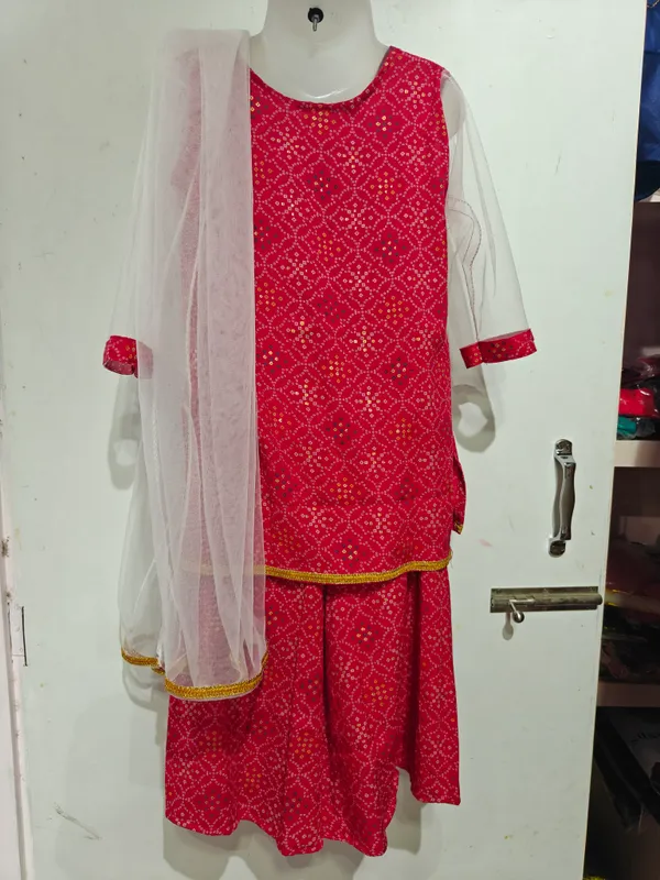 Red_Cotton_Net_Printed_Lehenga_Skirt_With_Dupatta_For_Girls