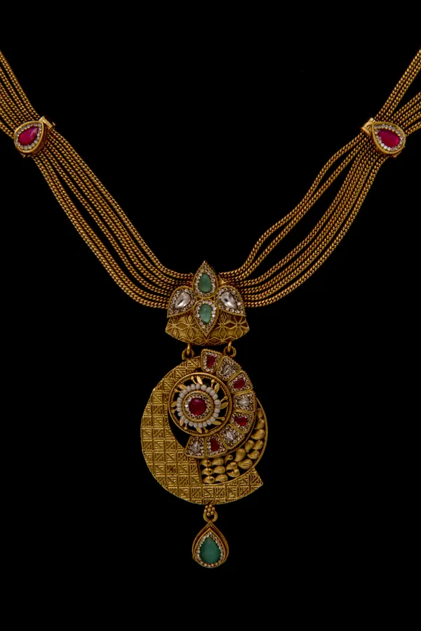 Gold_Necklace_Set_Brass__For_Women