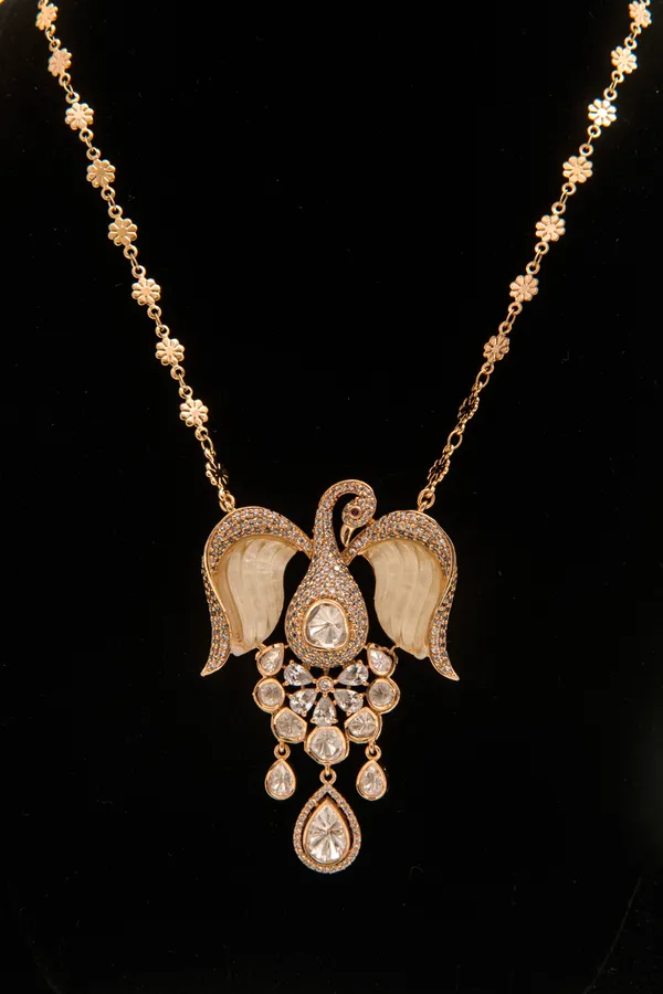 Gold_necklace_set_Brass__For_Women