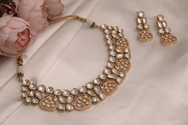 Gold_Necklace_Set_Brass__For_Women