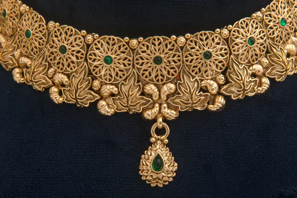 Gold_Necklace_And_Earrings_Set_Brass__For_Women