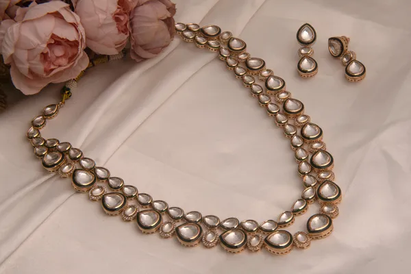 Gold_Necklace_Set_Brass__For_Women