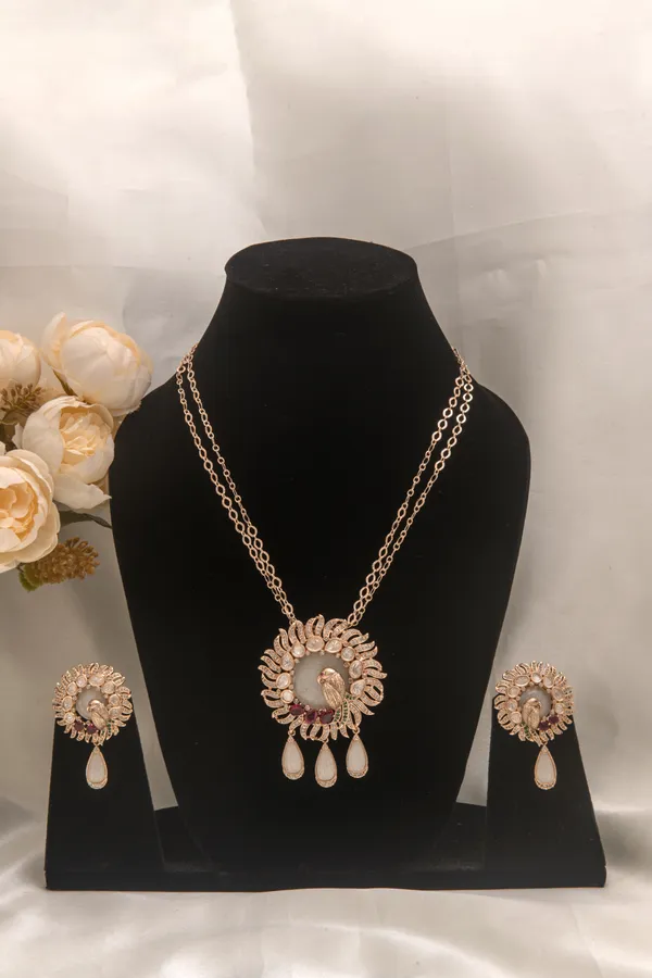 Gold_necklace_set_Brass__For_Women