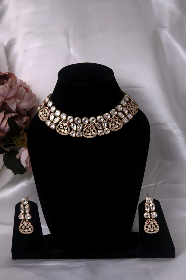 Gold_Necklace_Set_Brass__For_Women