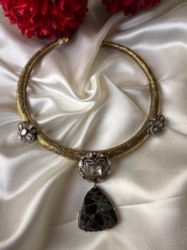 Gold_Necklace_Set_Brass__For_Women