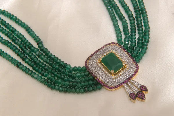 Green_necklace_set_Brass__For_Women