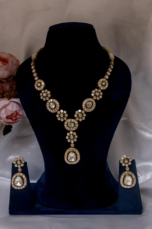 Gold_Necklace_Set_Brass__For_Women