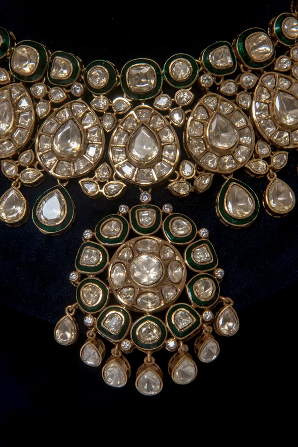 Gold_Necklace_Set_Brass__For_Women
