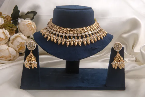 Gold_necklace_Brass__For_Women