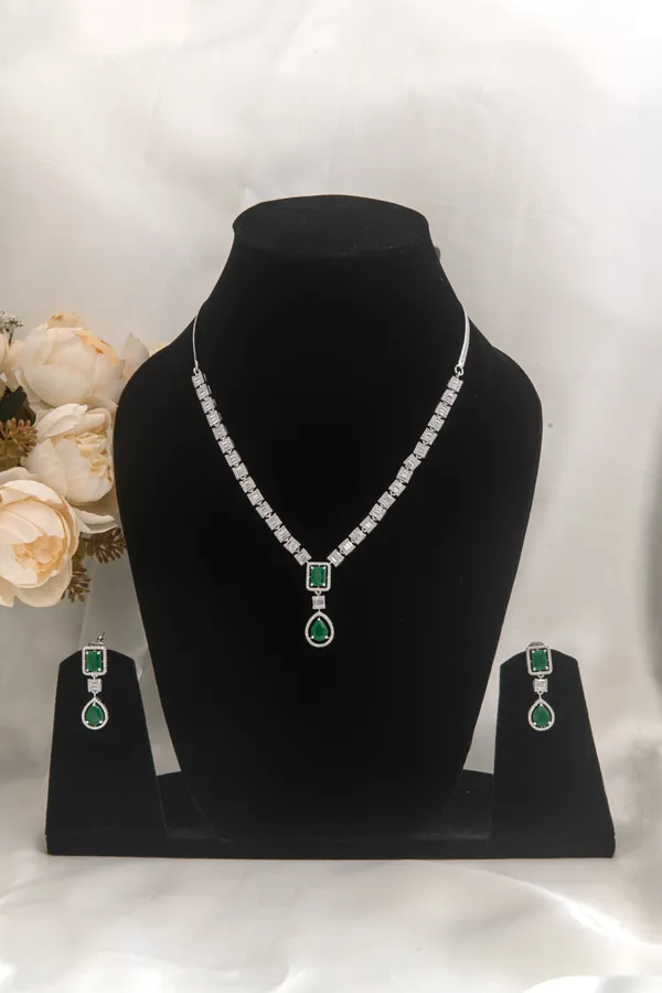 Green_necklace_set_Brass__For_Women