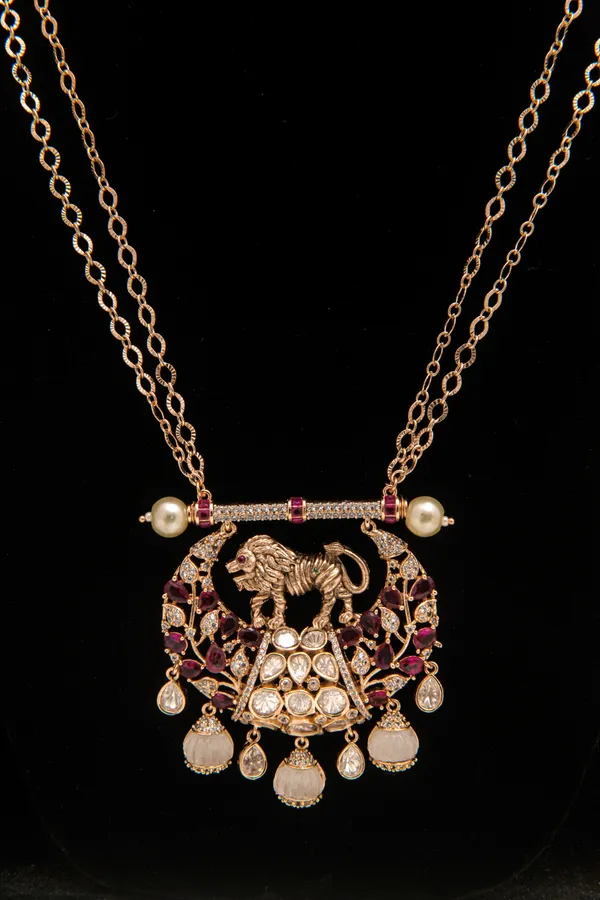 Gold_necklace_set_Brass__For_Women