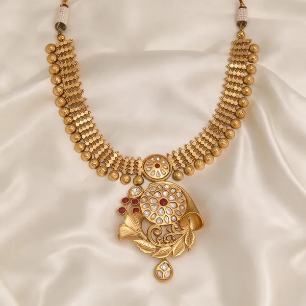 Gold_necklace_set_Brass__For_Women