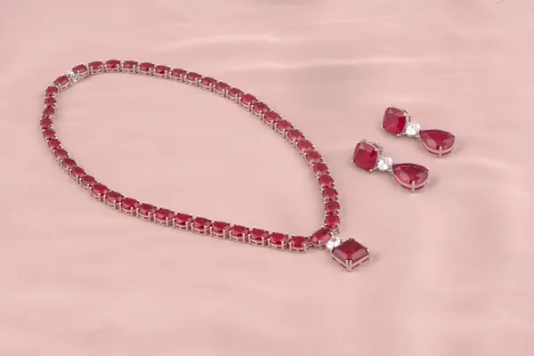 Red_necklace_set_Brass__For_Women