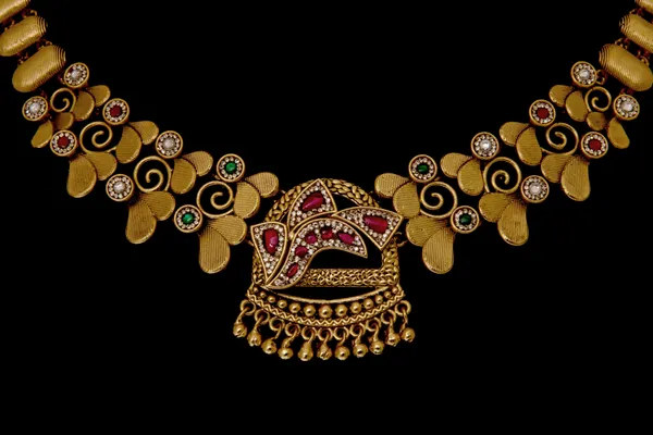 Gold_Necklace_Set_Brass__For_Women