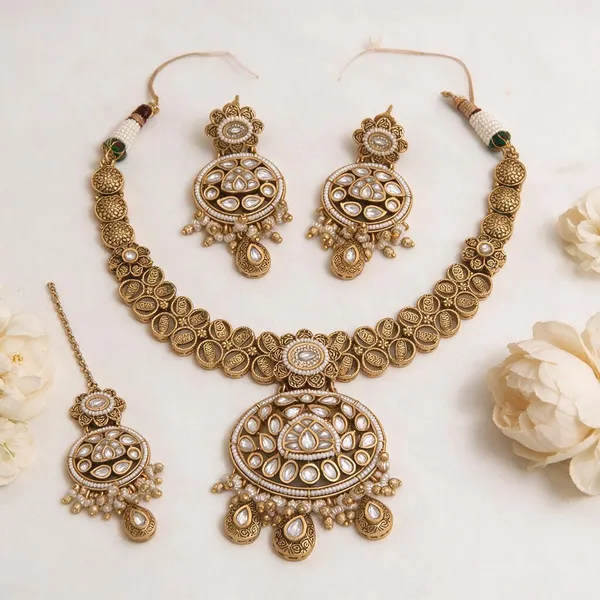 Gold_necklace_set_Brass__For_Women