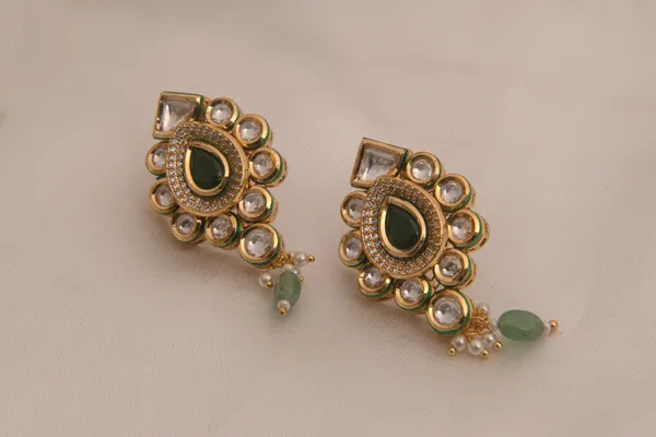 Gold_Necklace_Set_Brass__For_Women