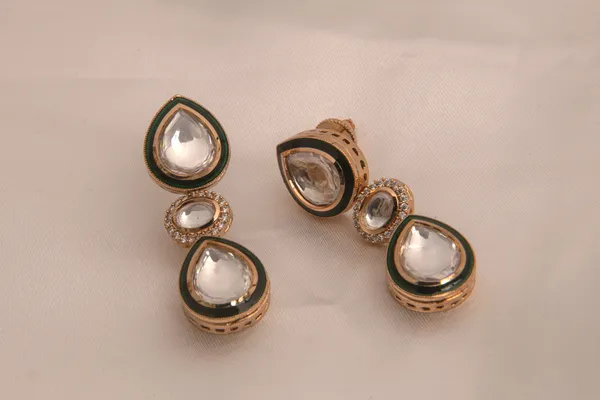 Gold_Necklace_Set_Brass__For_Women