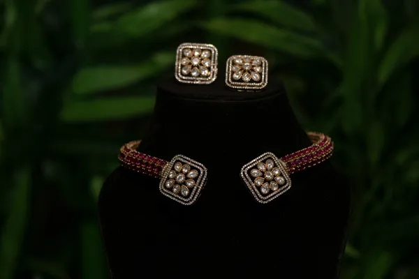 Maroon_necklace_set_Brass__For_Women