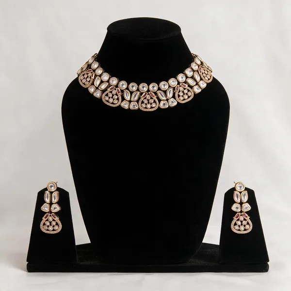 Gold_Necklace_Set_Brass__For_Women