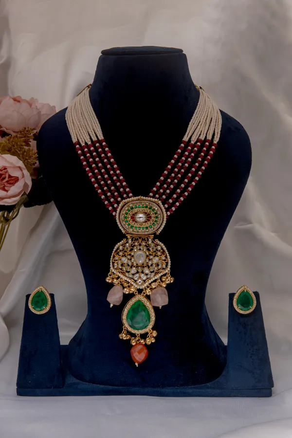Gold_Necklace_Set_Brass__For_Women
