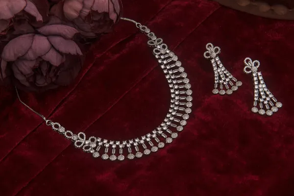 Silver_Necklace_And_Earrings_Set_Brass__For_Women