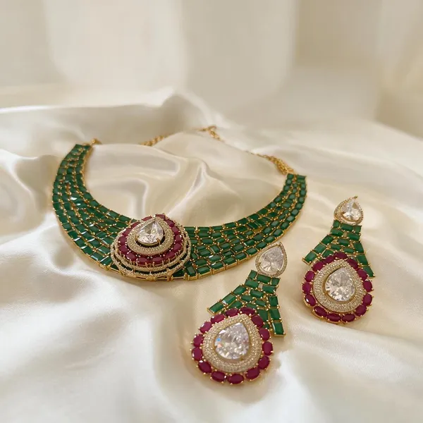 Gold_Necklace_And_Earrings_Set_Brass__For_Women
