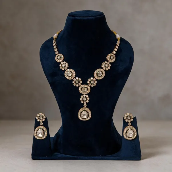 Gold_Necklace_Set_Brass__For_Women