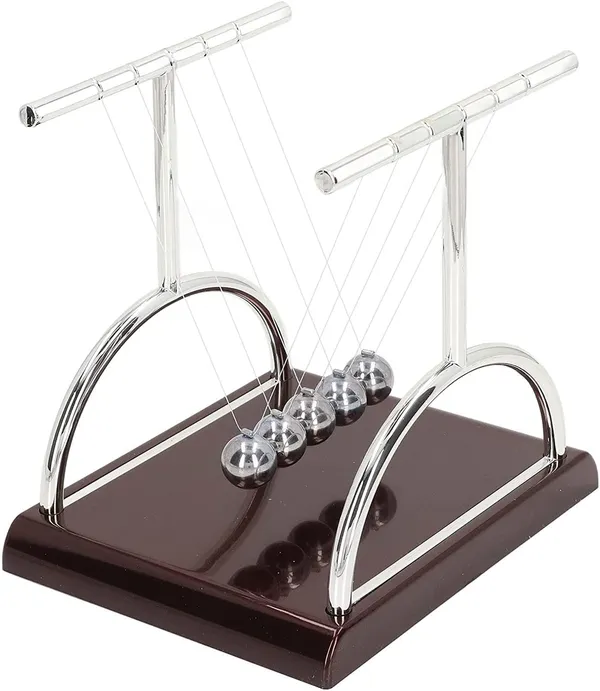 Newton_S_Cradle_Pendulum_Desk_Toy