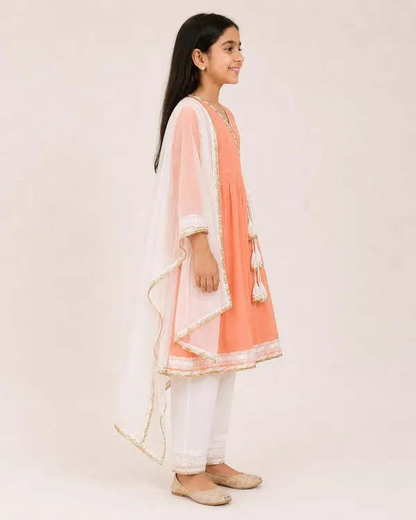Girls_Light_Peach_Georgette_Ethnic_Set_With_Cotton_Lining_Festive_Traditional_Wear
