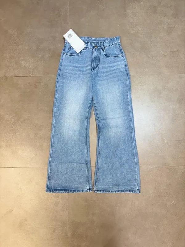 Blue_Denim_Straight_Leg_Jeans_For_Men
