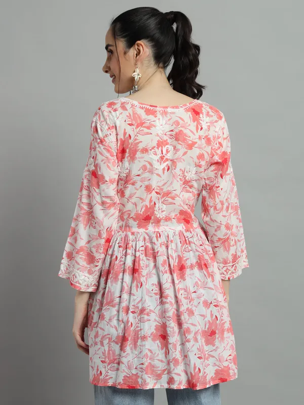 Short_Chikankari_Kurti_For_Womens_Orange