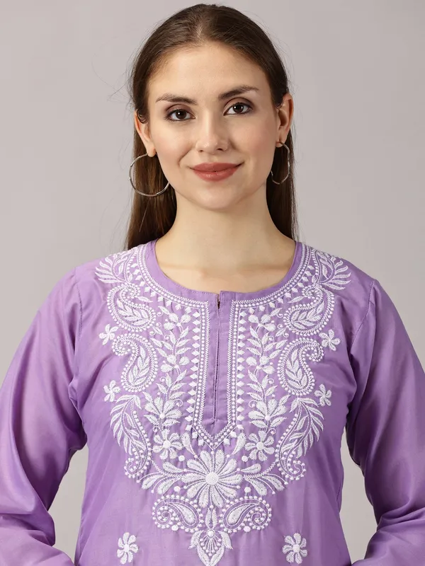Kurti_For_Womens_Purple_Straight_Kurti