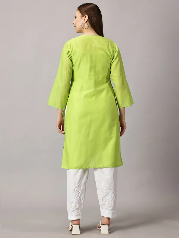 Kurti_For_Womens_Parrot_Green_Straight_Kurti
