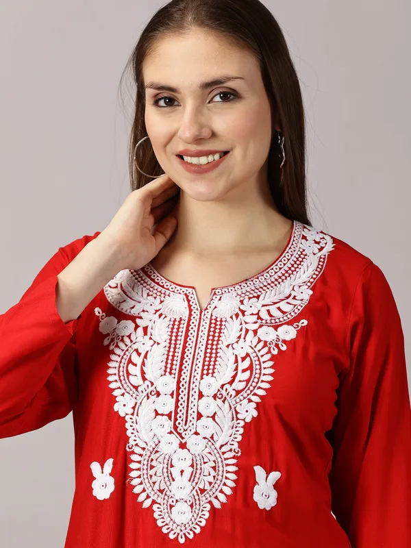 Rayon_Kurta_Sets_Red_Rayon_Cotton