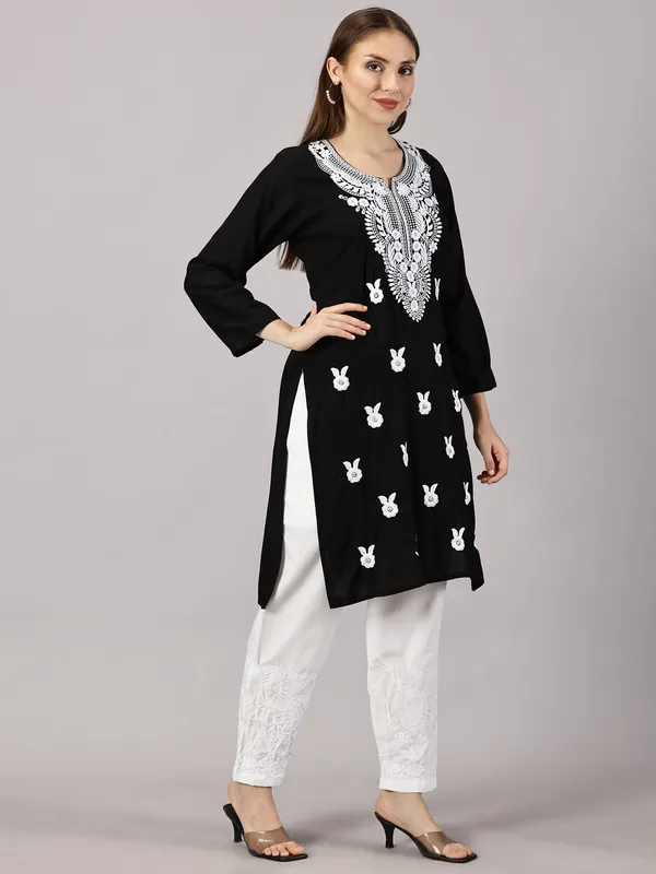 Rayon_Kurta_Sets_Black_Rayon_Cotton