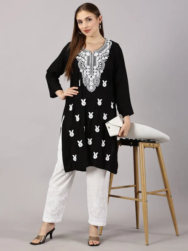 Rayon_Kurta_Sets_Black_Rayon_Cotton