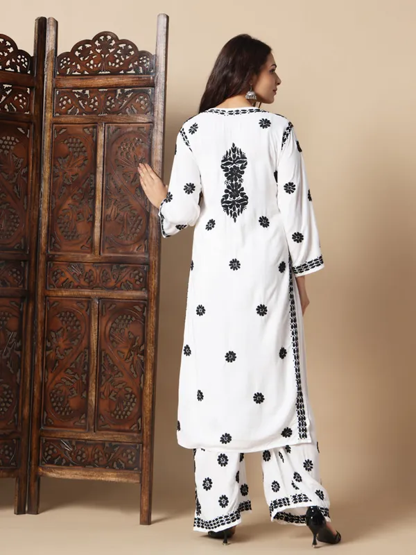 Chikankari_Outfits_Sets_Premium_Soft_Rayon