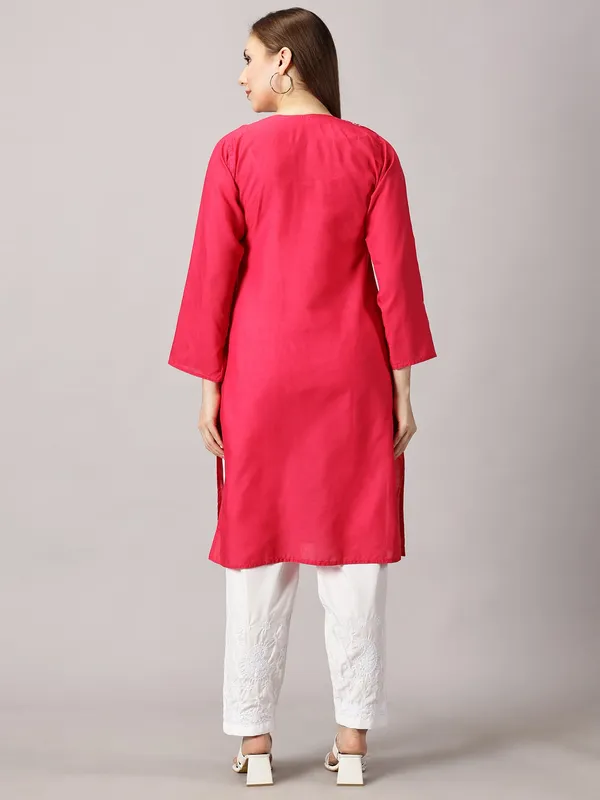 Kurti_For_Womens_Mgenta_Straight_Kurti