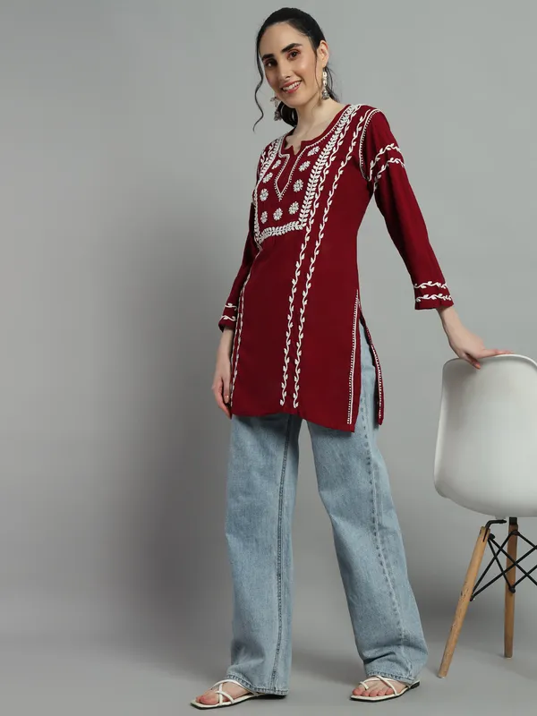 Cotton_Rayon_Short_Maroon_Kurti_For_Women